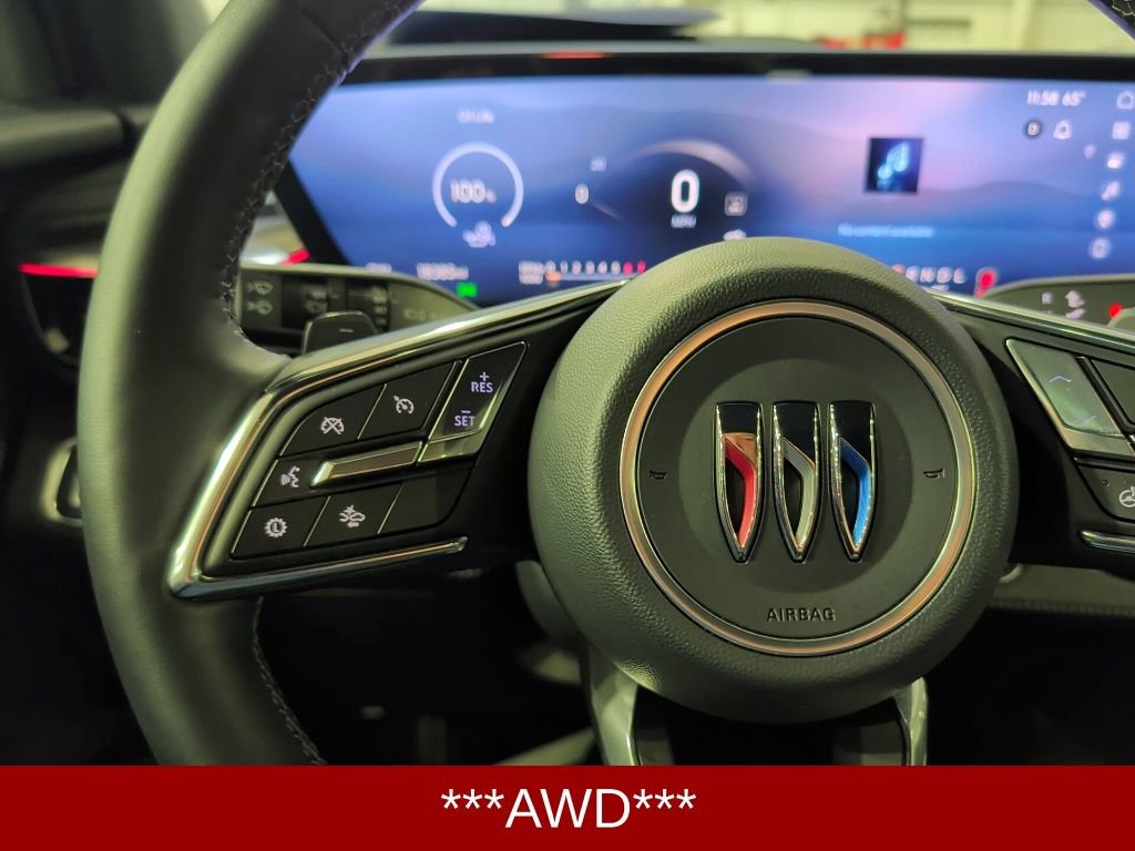 Certified 2025 Buick Enclave Preferred image 28