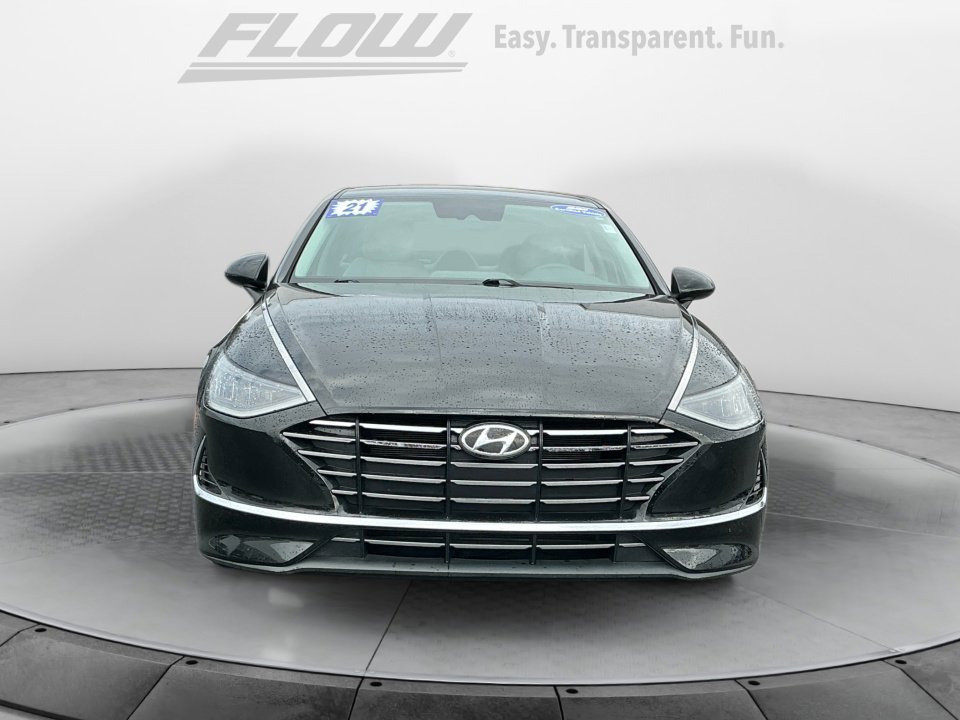 Used 2021 Hyundai Sonata SE w/ Cargo Package FWD image 3