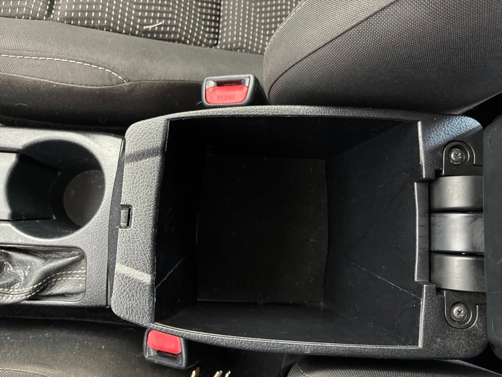 Used 2018 Toyota Corolla iM FWD image 33