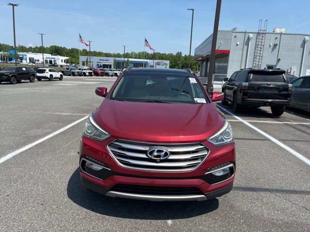 Used 2017 Hyundai Santa Fe Sport w/ 2.4L Tech Package 04 FWD image 2