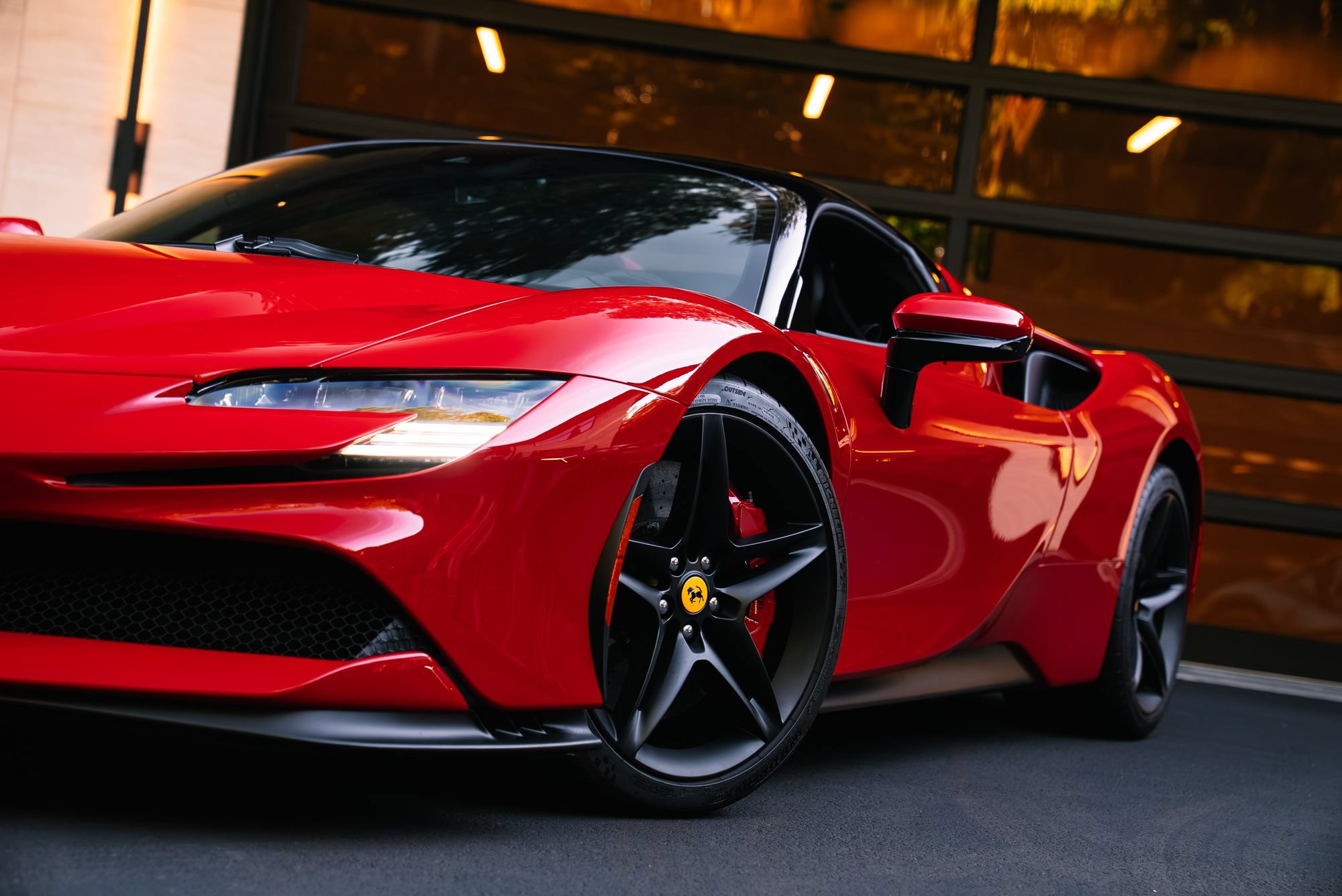 Used 2022 Ferrari SF90 Stradale AWD/4WD image 32