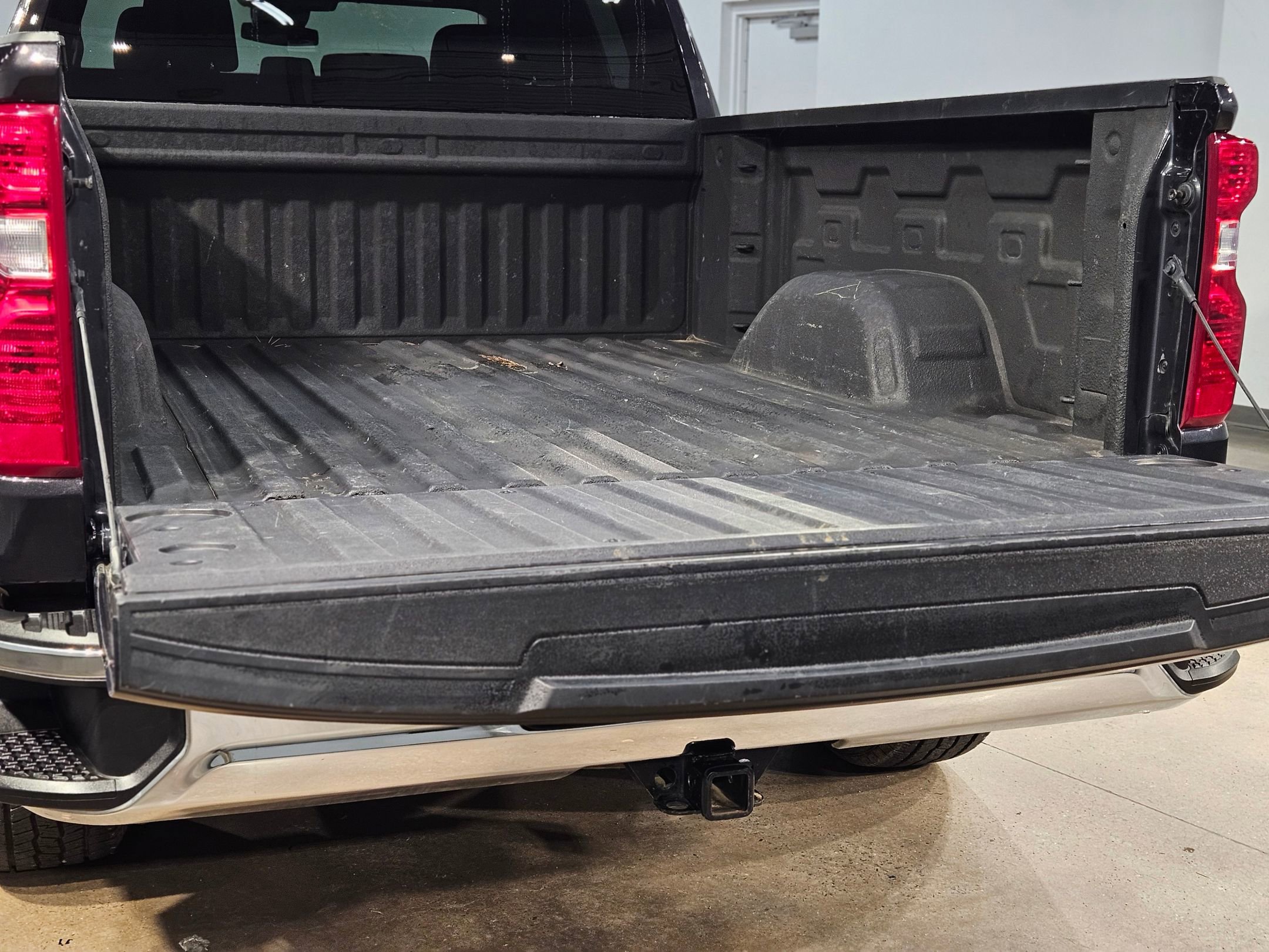 Used 2023 Chevrolet Silverado 1500 LT image 18