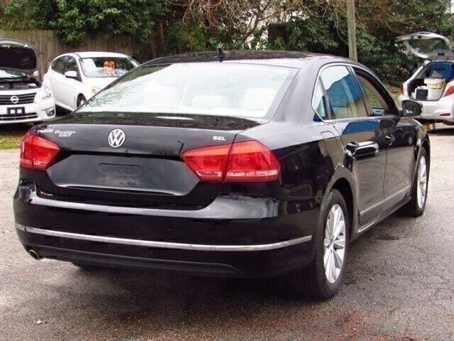 Used 2013 Volkswagen Passat 2.5 SEL Premium FWD image 7
