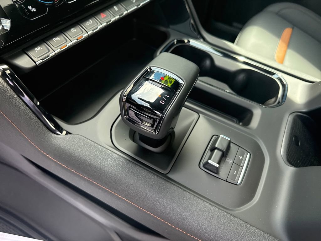 Used 2026 GMC Sierra 1500 AT4 w/ AT4 Premium Package AWD/4WD image 37