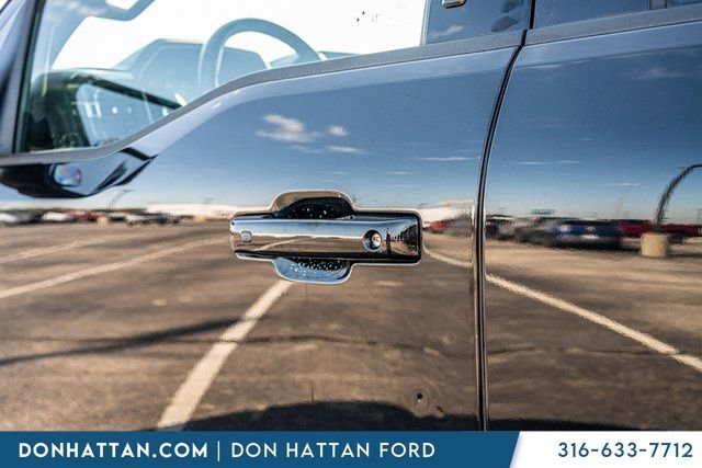 Used 2022 Ford F150 XLT w/ Equipment Group 302A High image 32