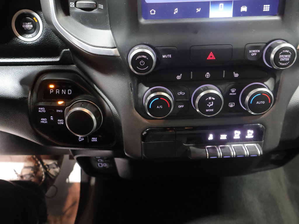 Used 2022 RAM 1500 Big Horn AWD/4WD image 29