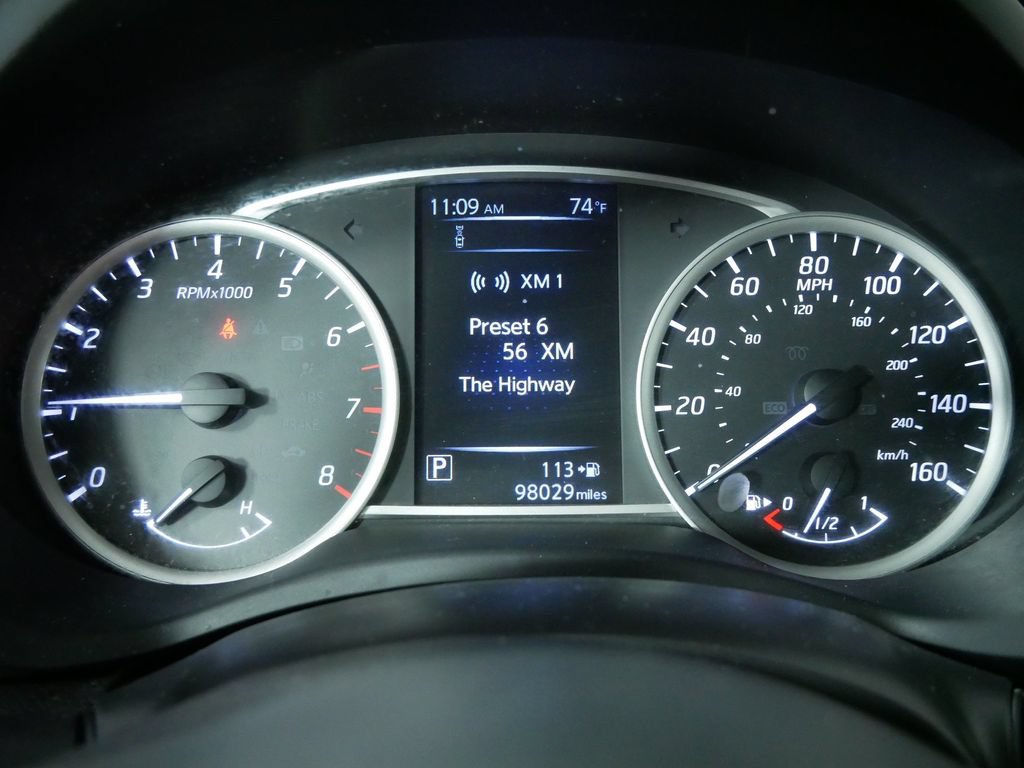 Used 2018 Nissan Sentra SV FWD image 26