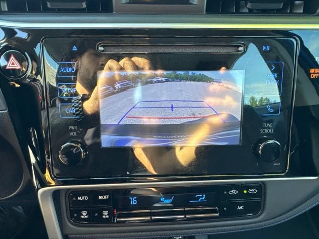 Used 2017 Toyota Corolla SE w/ Carpet Mat Package (TMS) FWD image 19