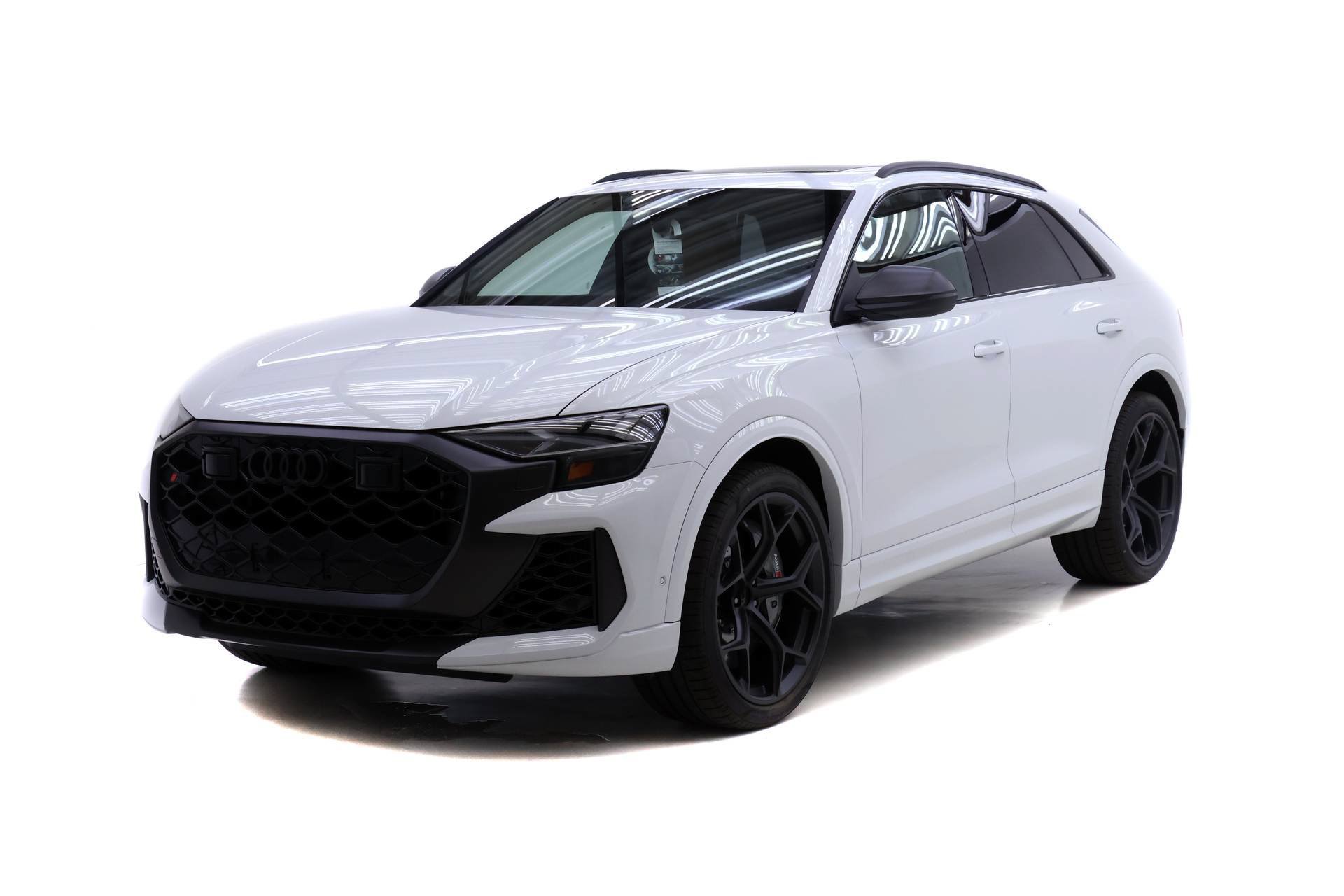 New 2027 Audi RS Q8 performance AWD/4WD image 1