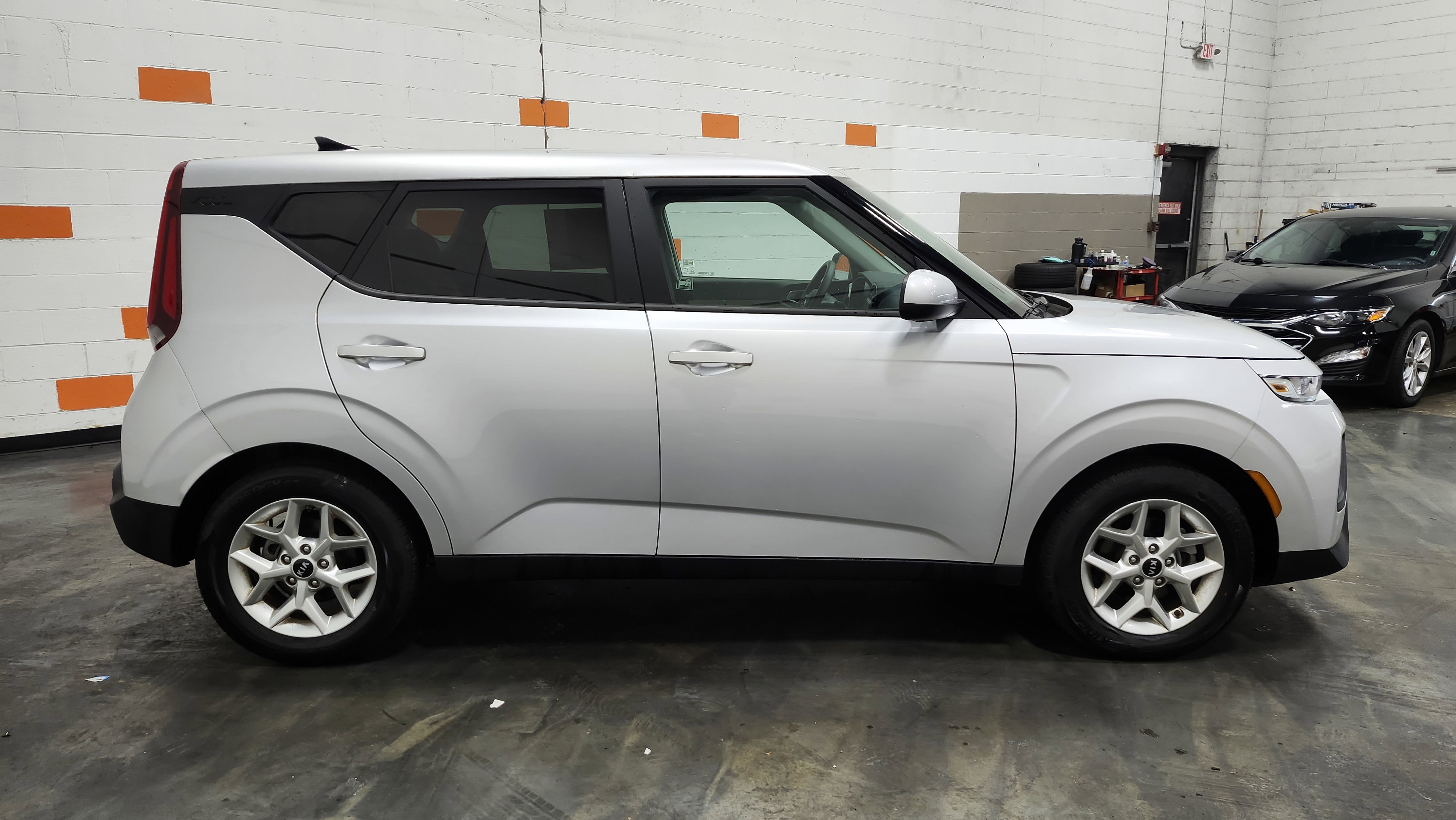 Used 2021 Kia Soul S image 16