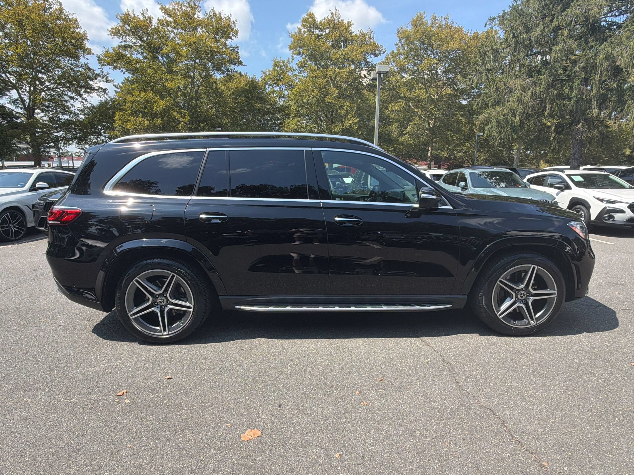 Used 2023 Mercedes-Benz GLS 450 4MATIC image 8