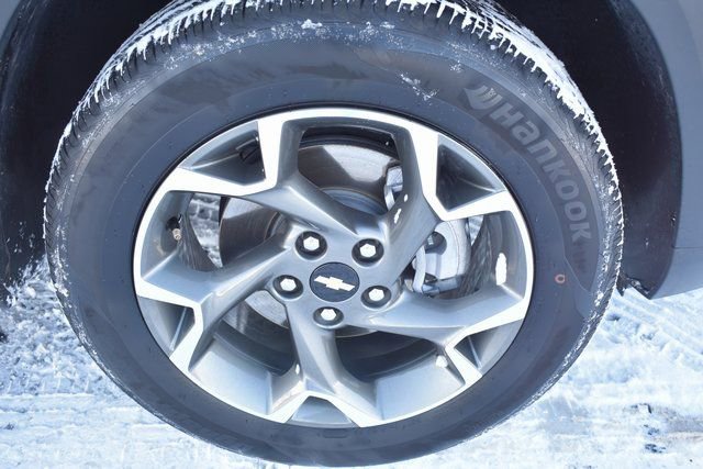 Used 2025 Chevrolet Trax LT w/ LT Convenience Package image 43