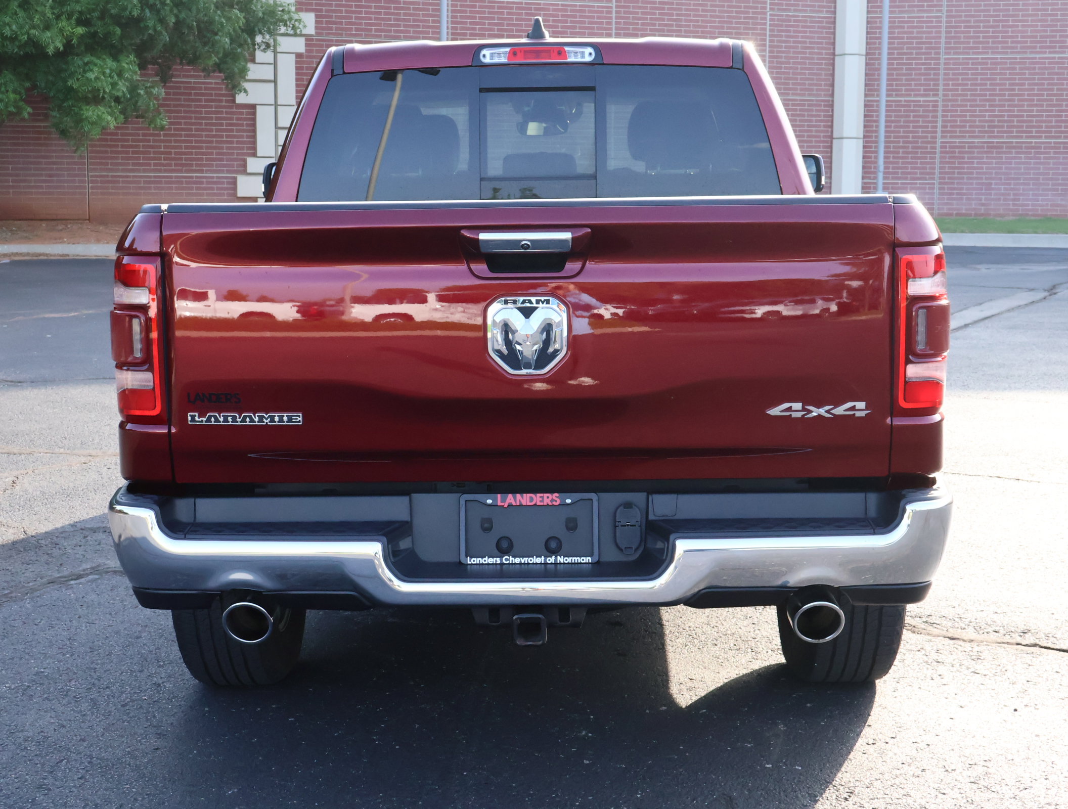 Used 2022 RAM 1500 Laramie AWD/4WD image 31