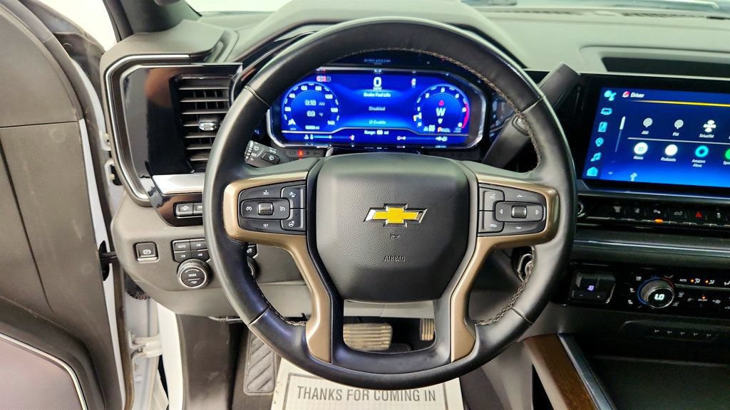 Used 2024 Chevrolet Silverado 2500 High Country w/ High Country Premium Package AWD/4WD image 13
