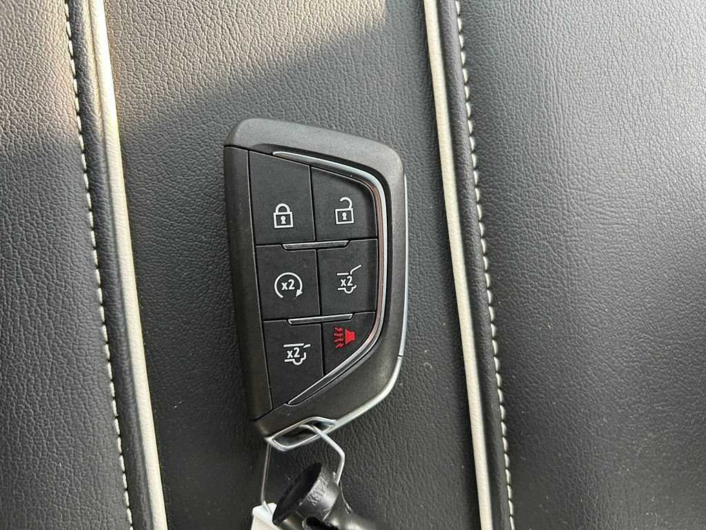 Used 2026 Cadillac Escalade Sport w/ Touring Package AWD/4WD image 39