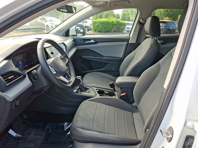 Used 2024 Volkswagen Taos SE FWD image 15