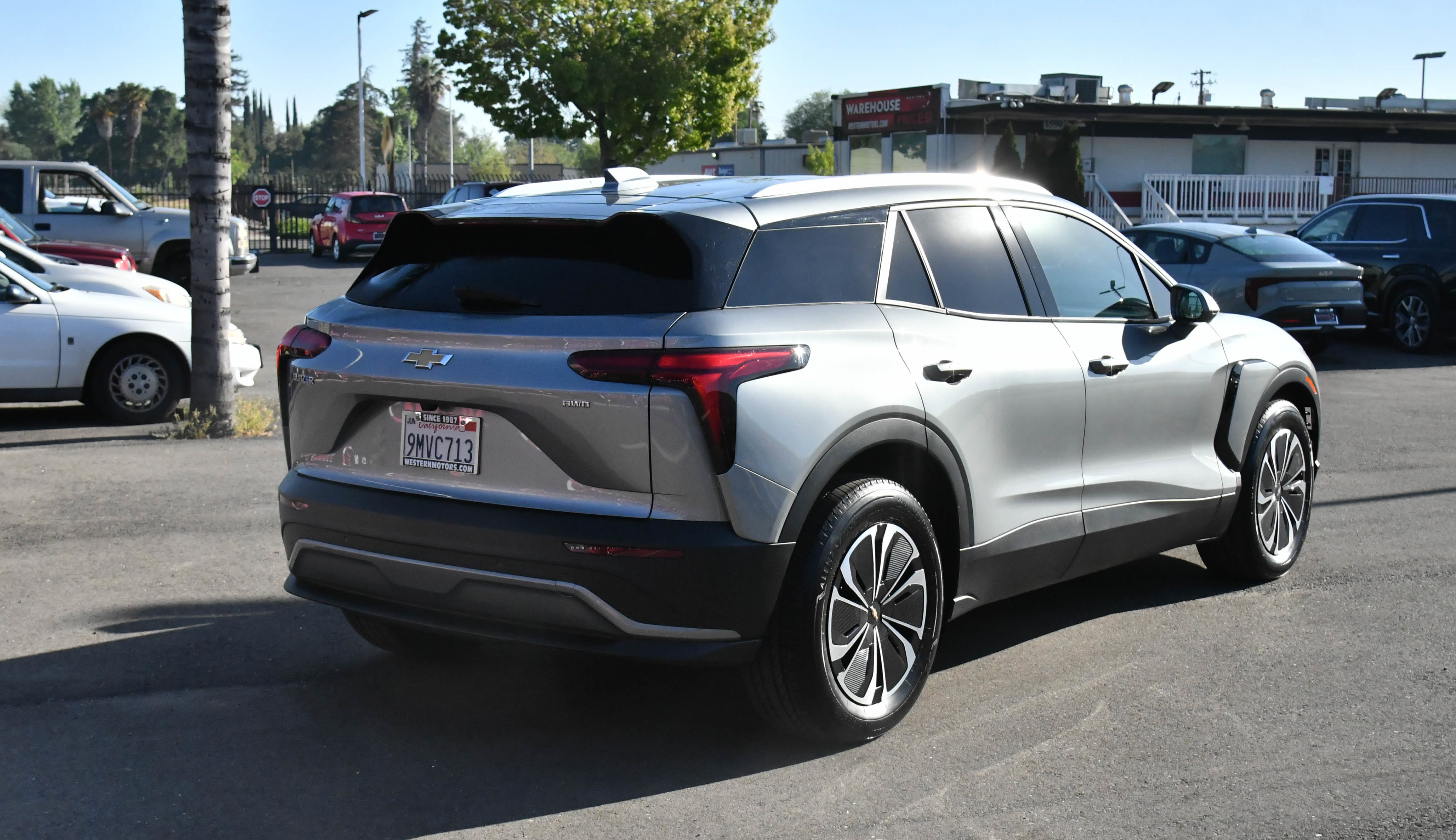 Used 2024 Chevrolet Blazer EV LT image 8