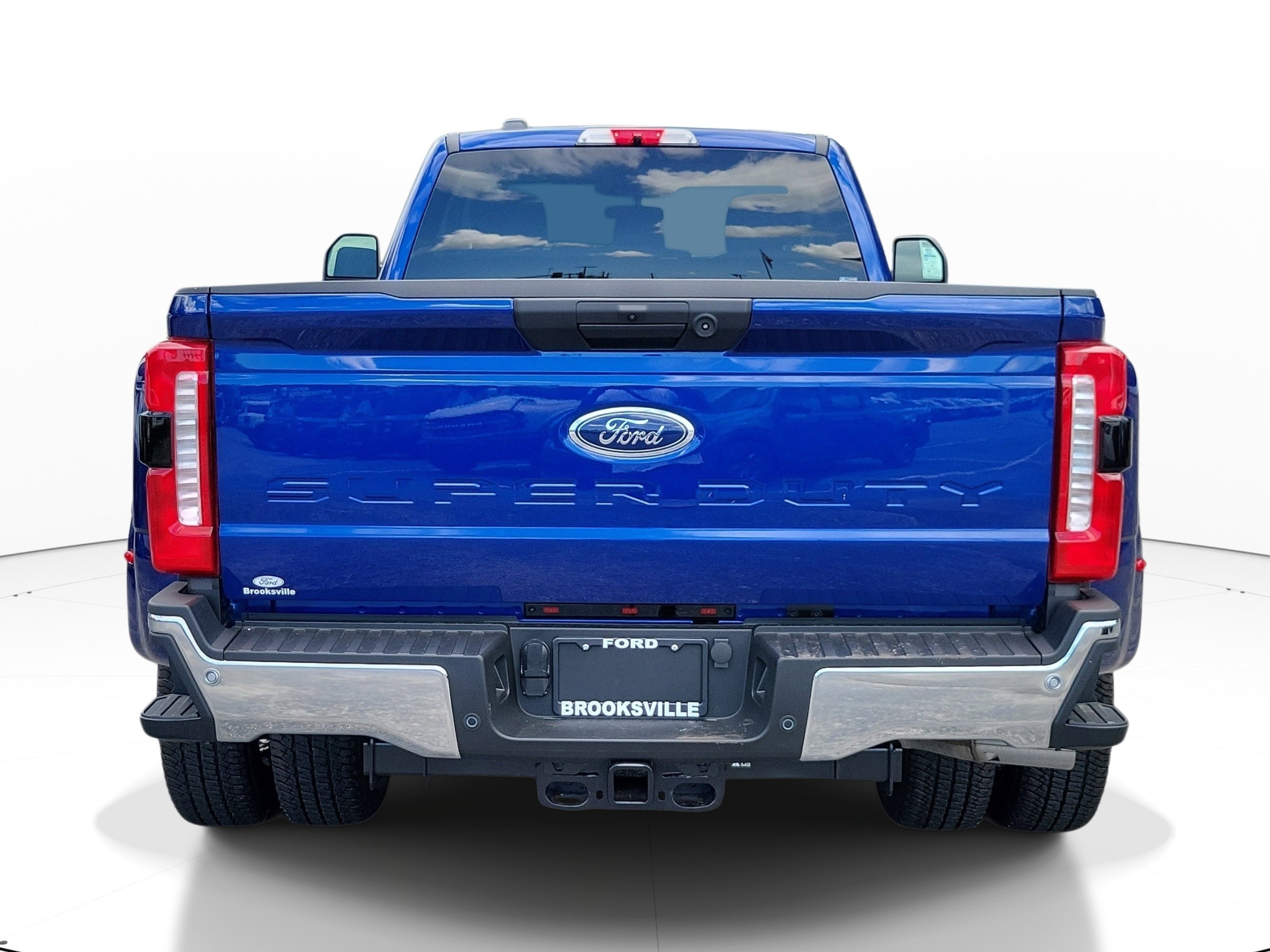 New 2026 Ford F350 XLT w/ 360-Degree Camera Package AWD/4WD image 5