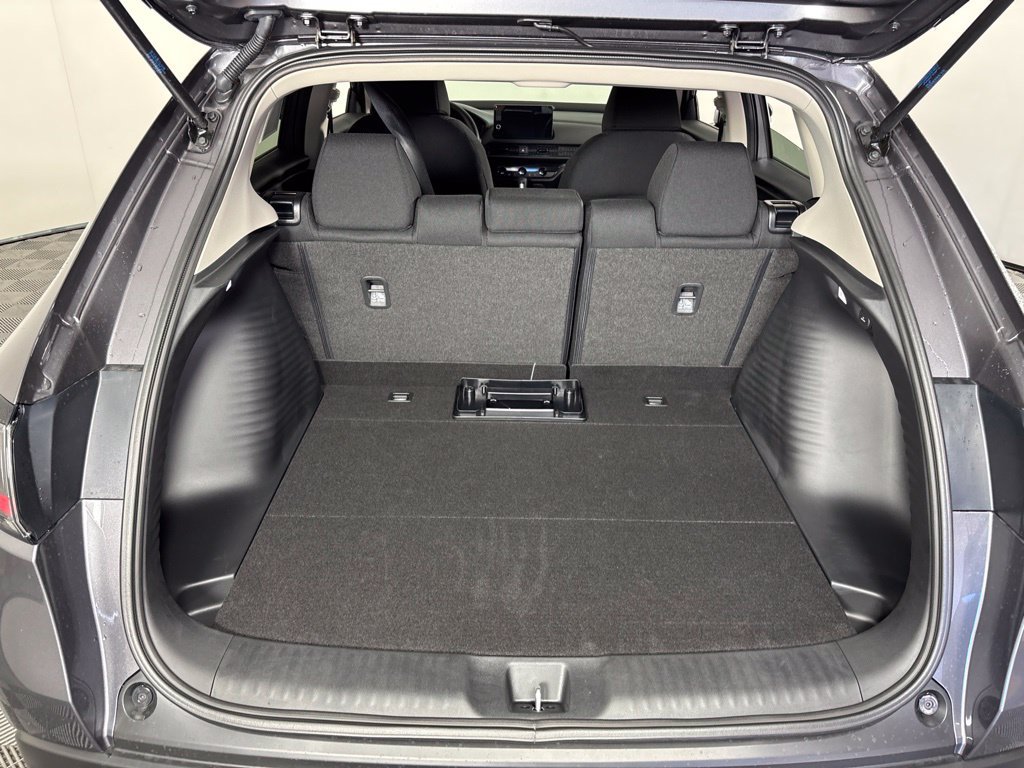 Used 2027 Honda HR-V LX image 10