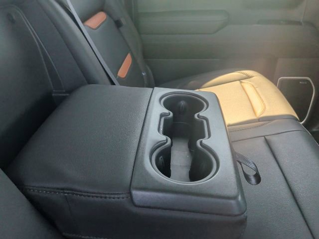 Used 2022 Chevrolet Silverado 1500 RST w/ Z71 Off-Road Package image 20