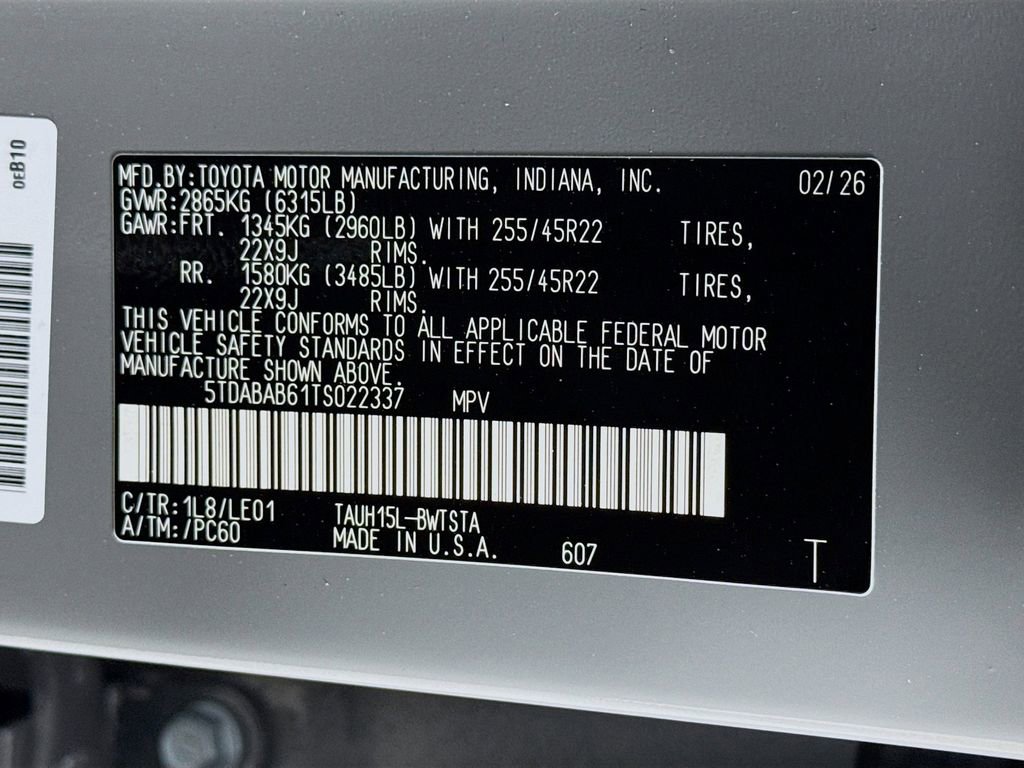 New 2026 Lexus TX 500h AWD image 24