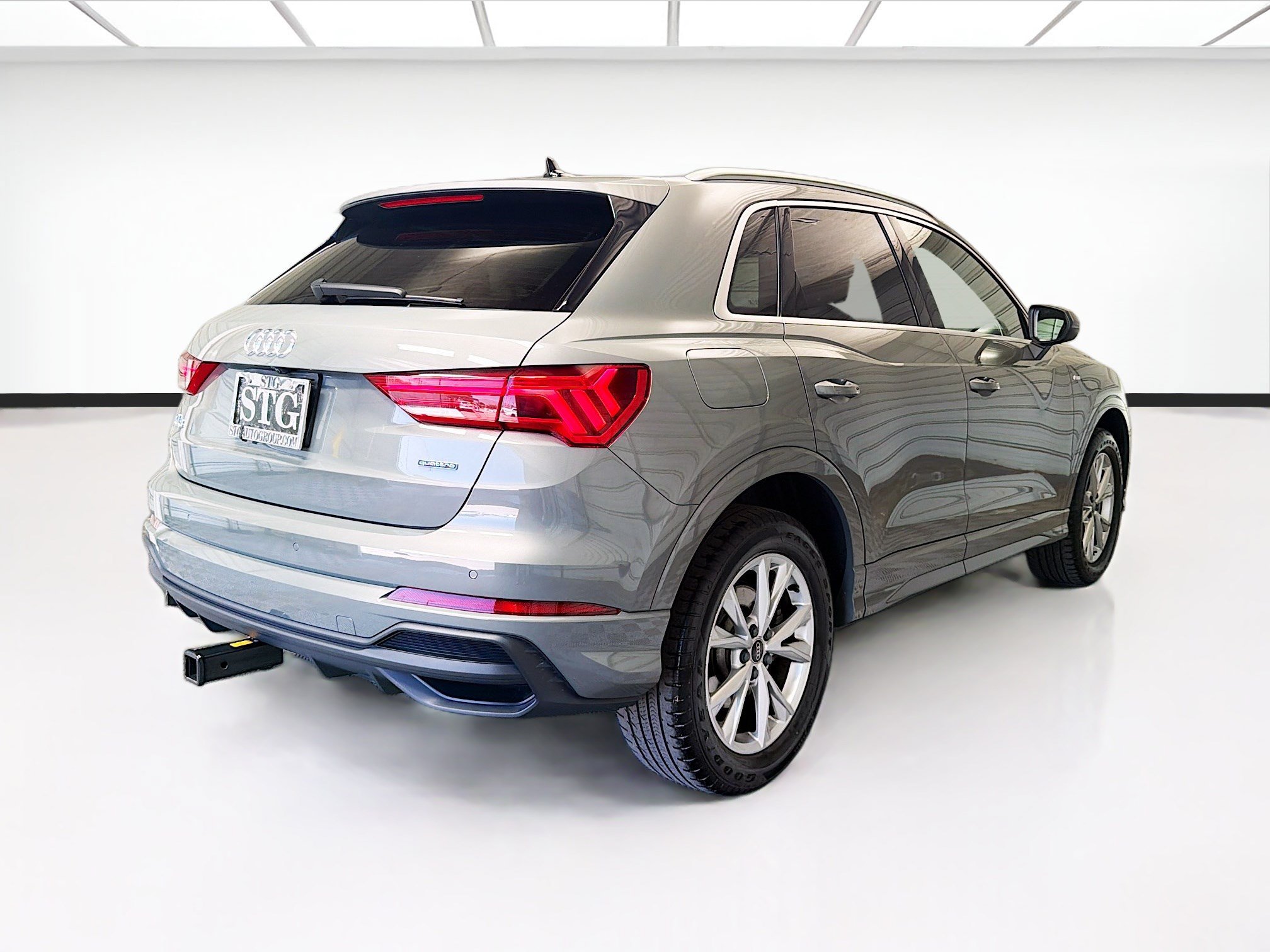 Used 2024 Audi Q3 2.0T Premium Plus AWD/4WD image 4
