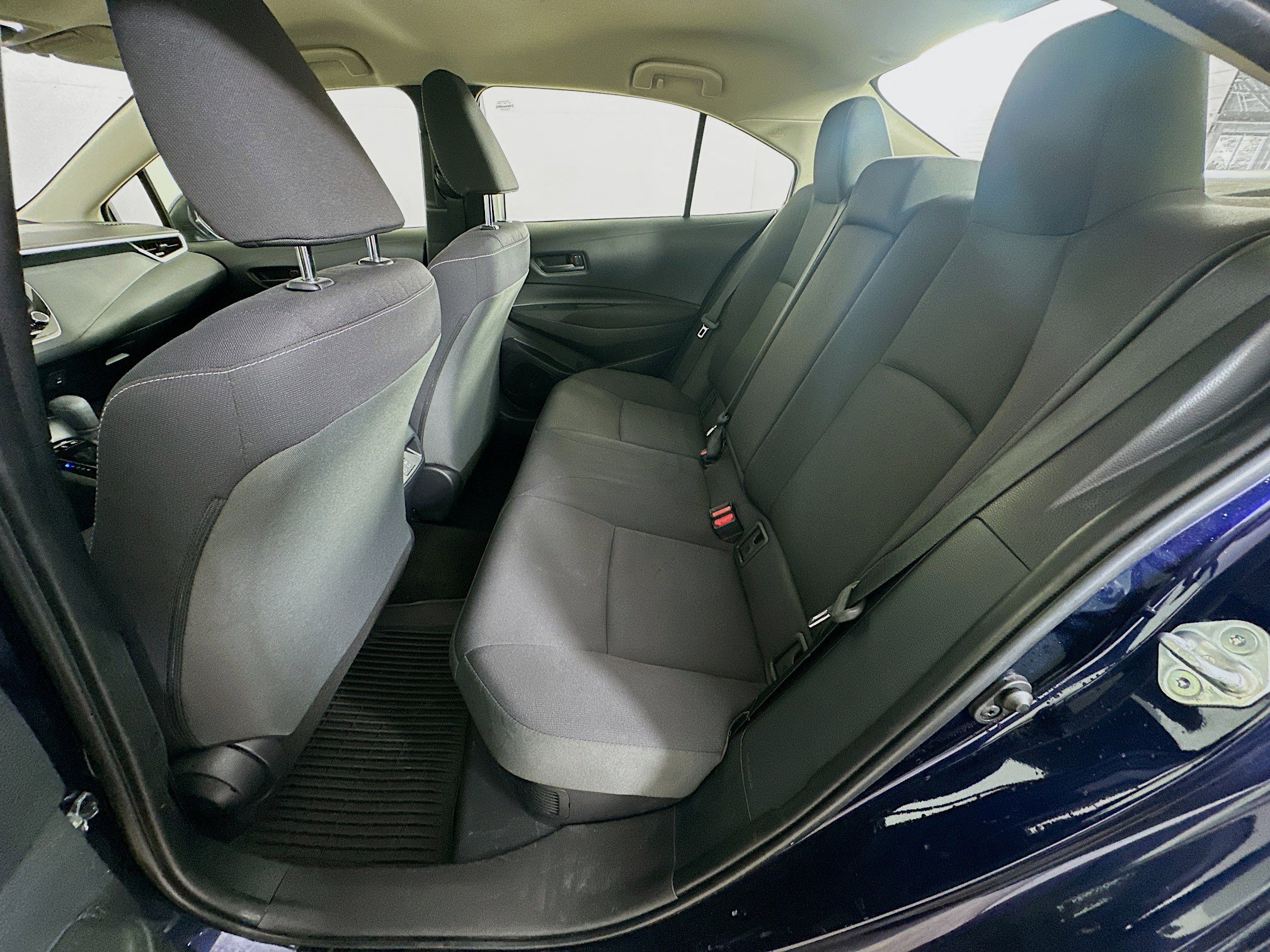 Used 2023 Toyota Corolla LE FWD image 26
