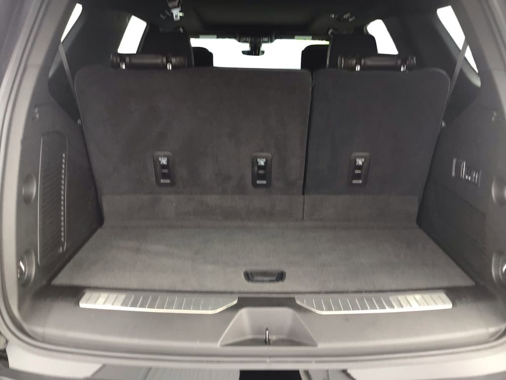 Used 2021 Chevrolet Tahoe High Country w/ Premium Package 2 image 13