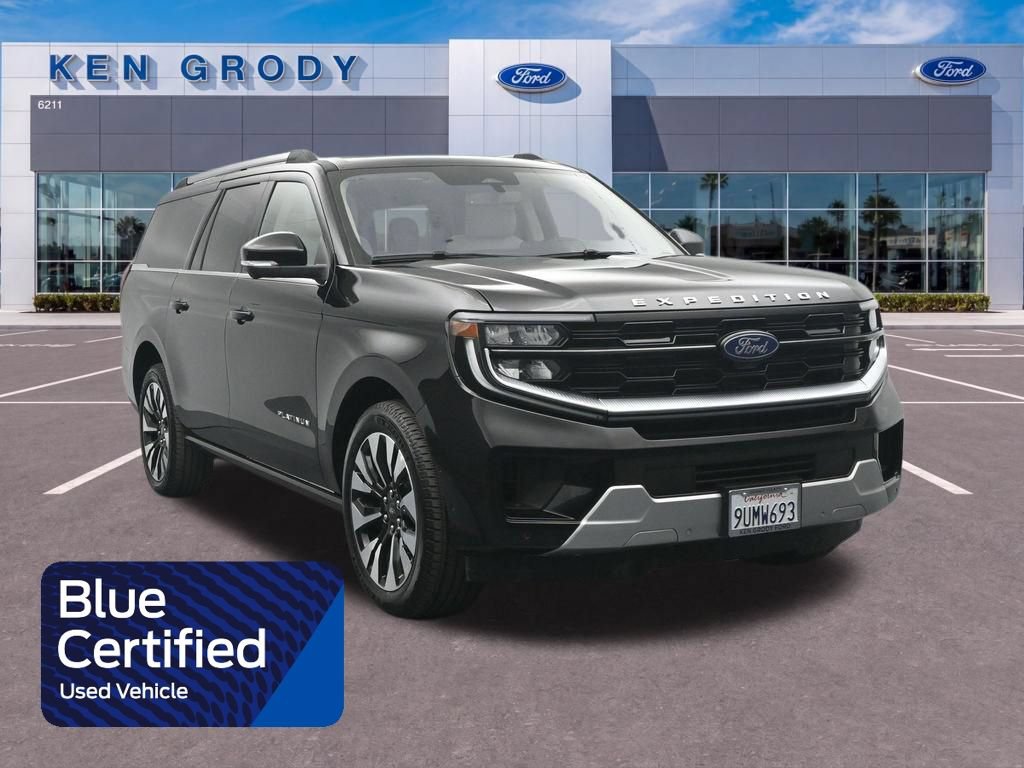 Used 2025 Ford Expedition Max Platinum w/ Driver's Package AWD/4WD image 1