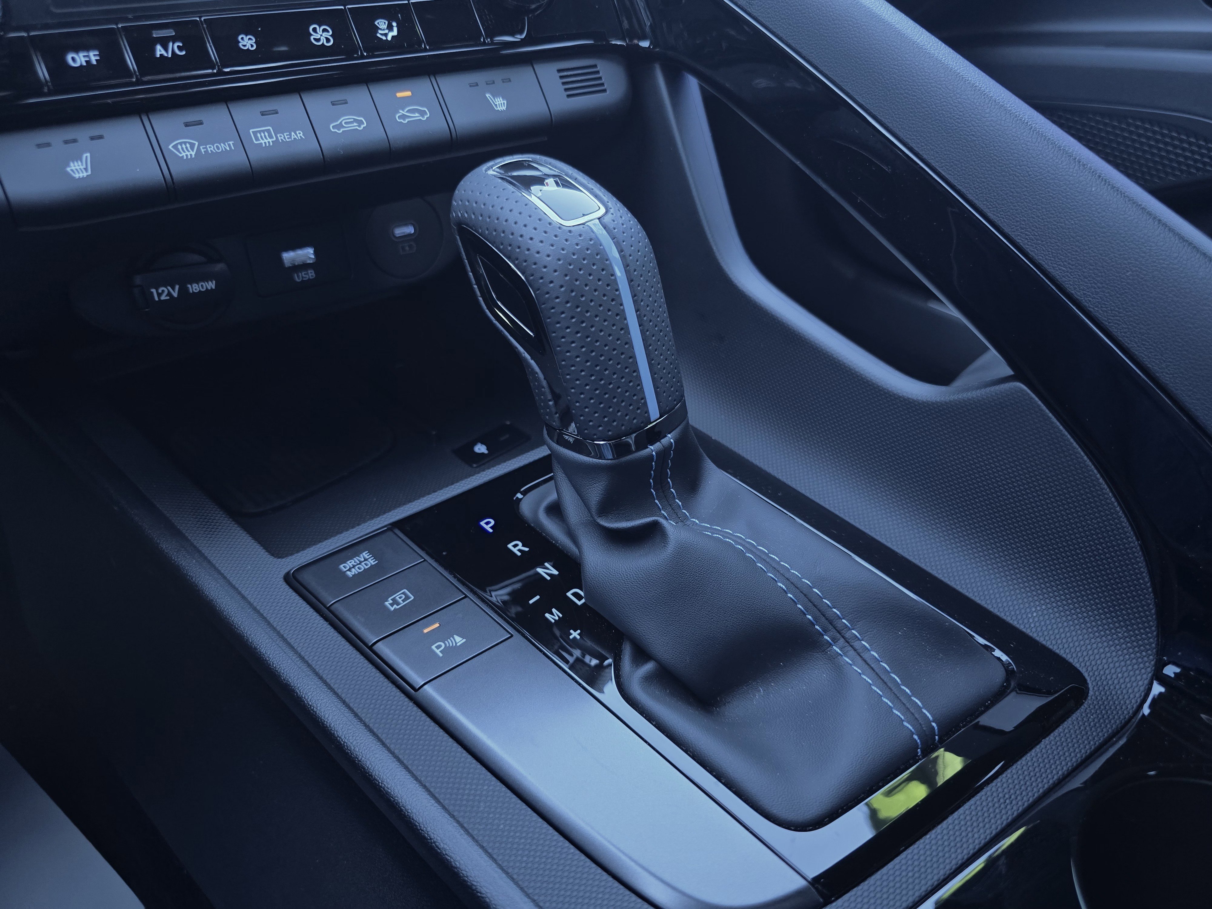 Used 2025 Hyundai Elantra N Base image 27