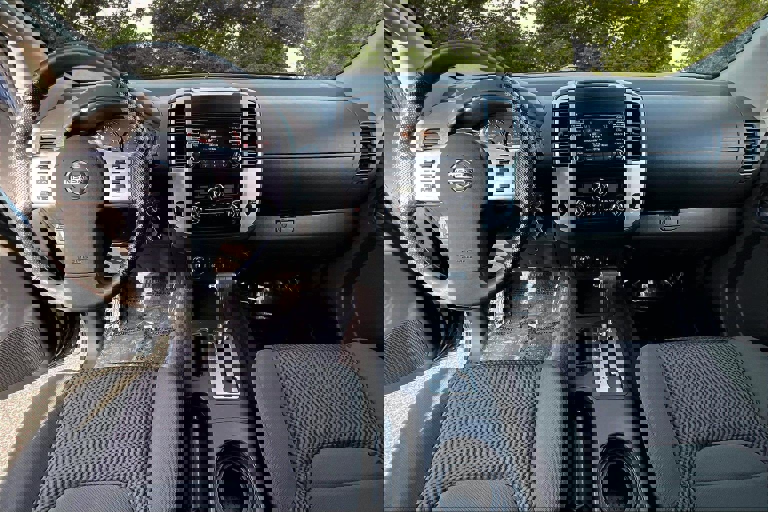 Used 2013 Nissan Frontier SV w/ SV Value Truck Pkg image 8