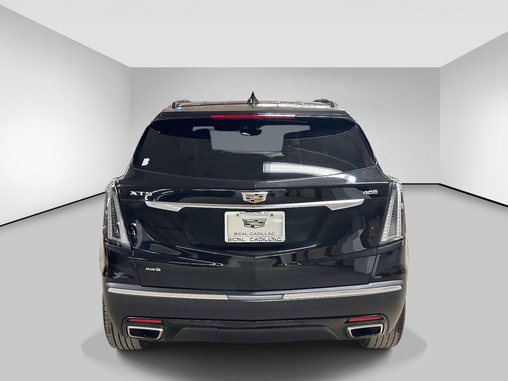 Used 2023 Cadillac XT5 Sportv w/ Technology Package image 4