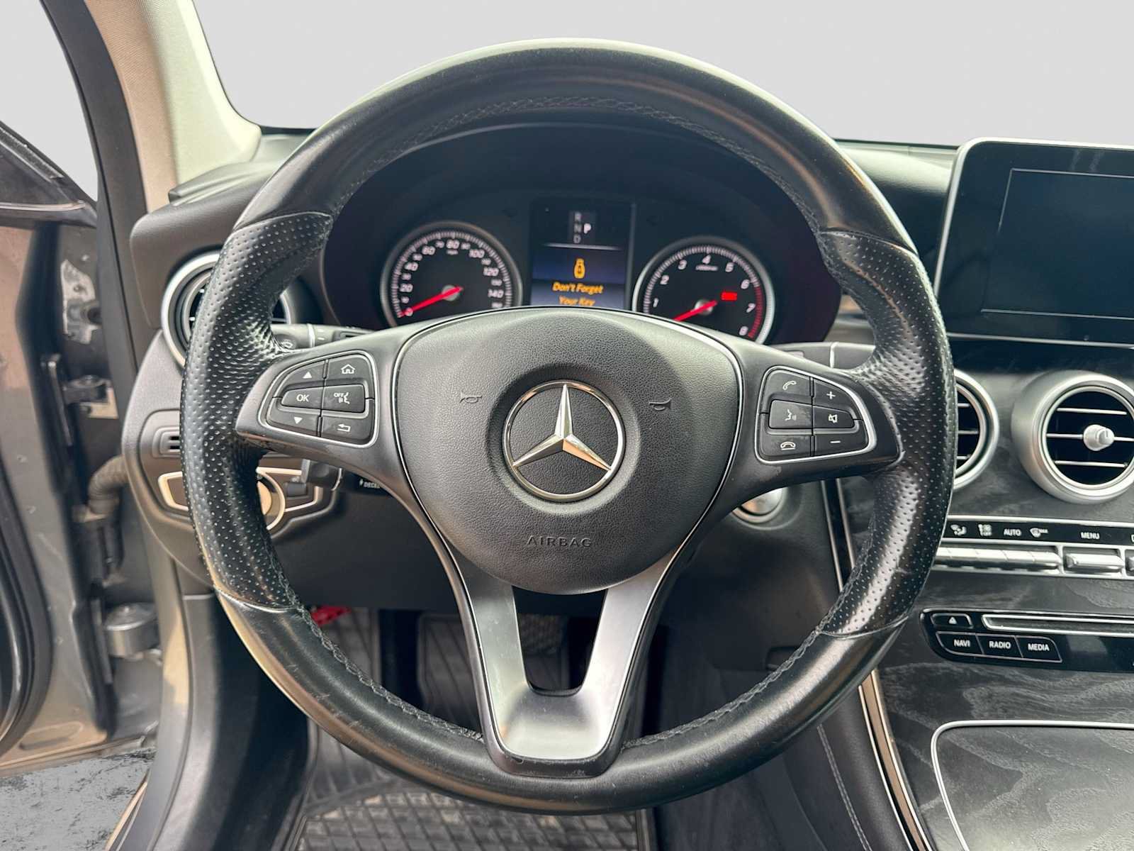 Used 2016 Mercedes-Benz GLC 300 4MATIC image 22