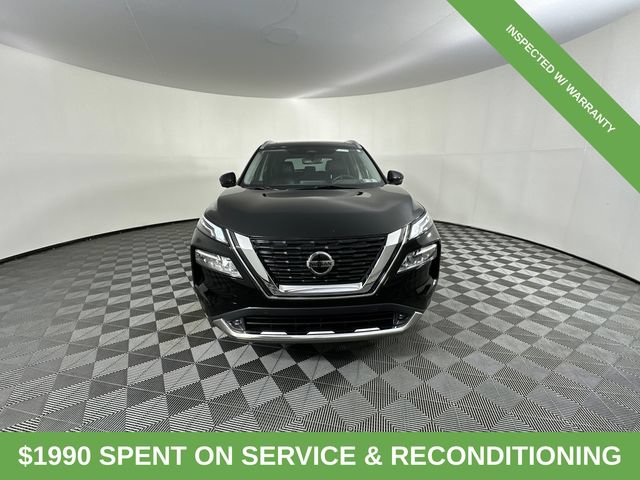 Used 2021 Nissan Rogue Platinum FWD image 2