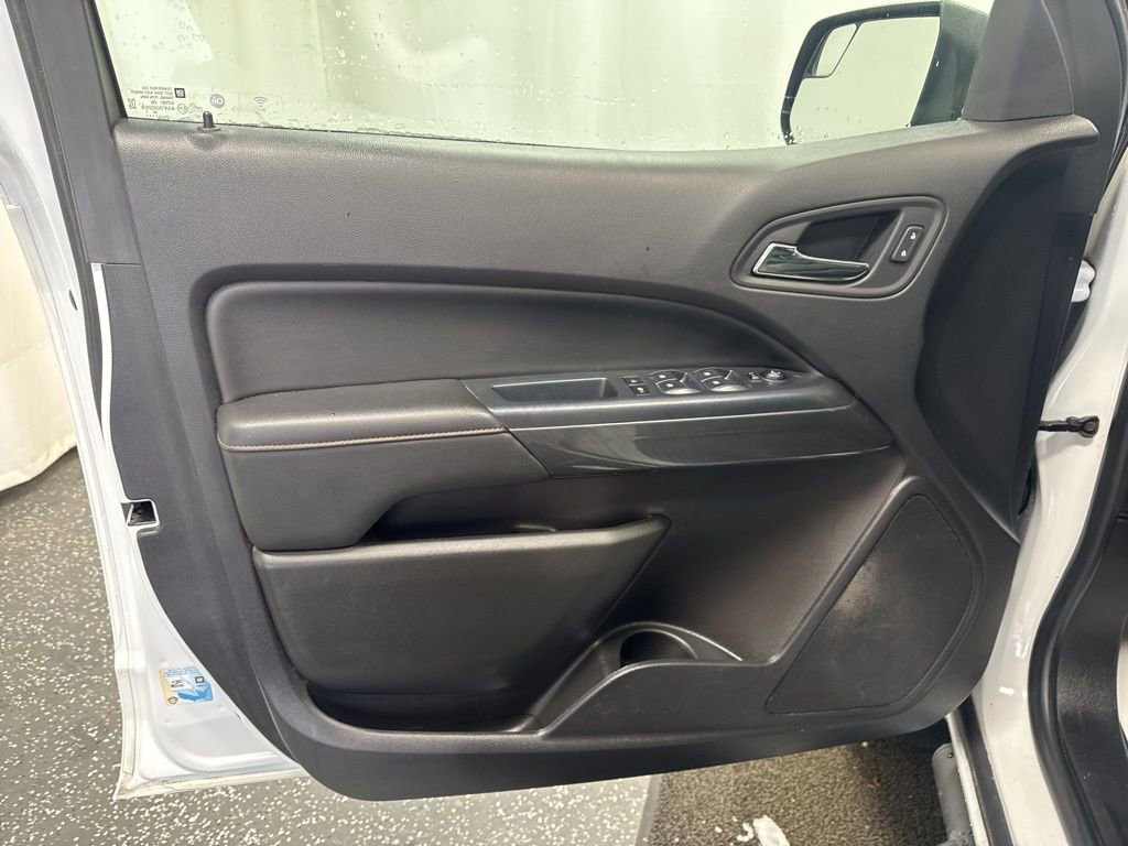 Used 2021 GMC Canyon AT4 w/ Driver Alert Package image 8