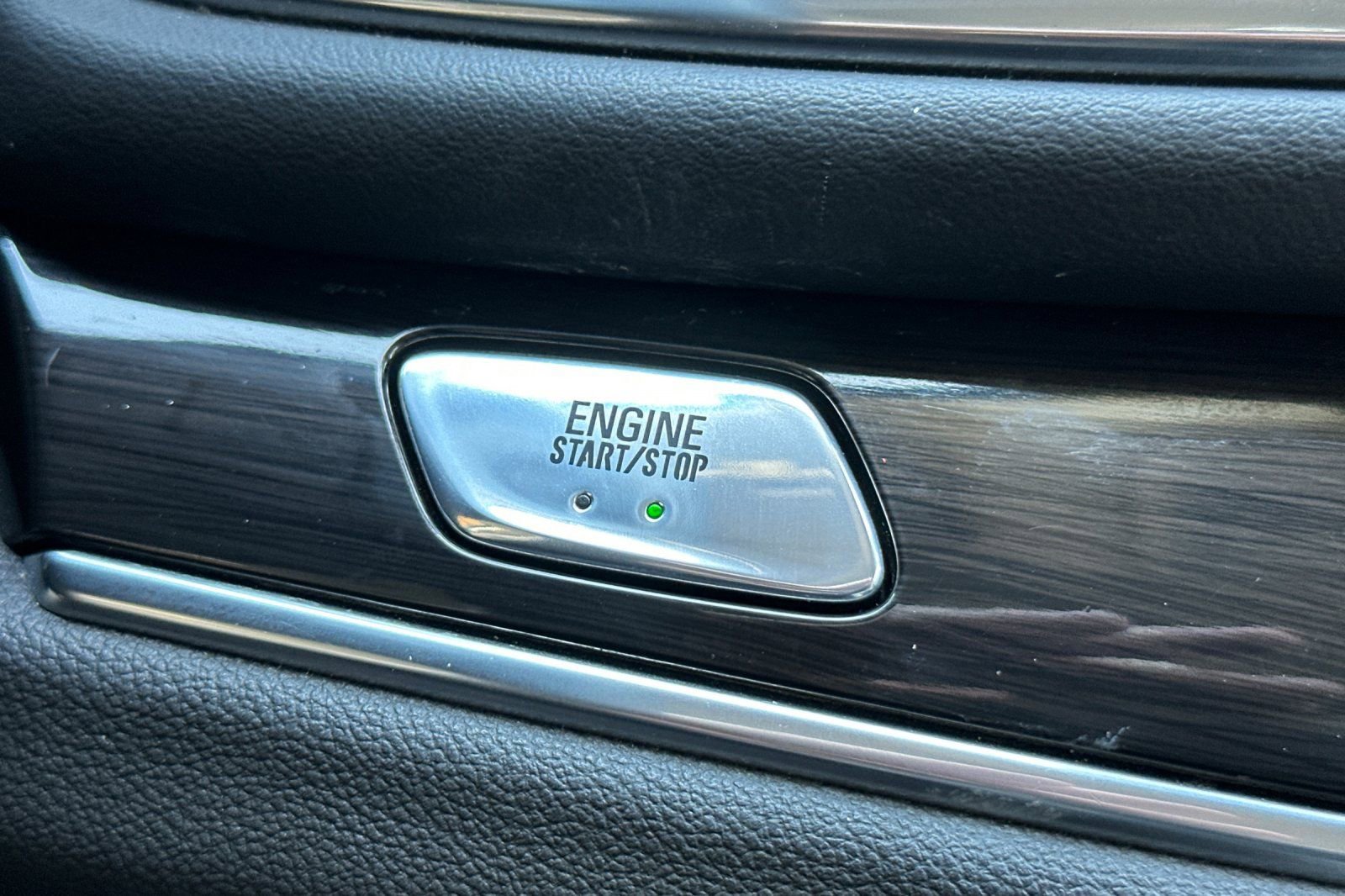 Used 2023 Buick Enclave Essence w/ Experience Buick Package AWD/4WD image 22