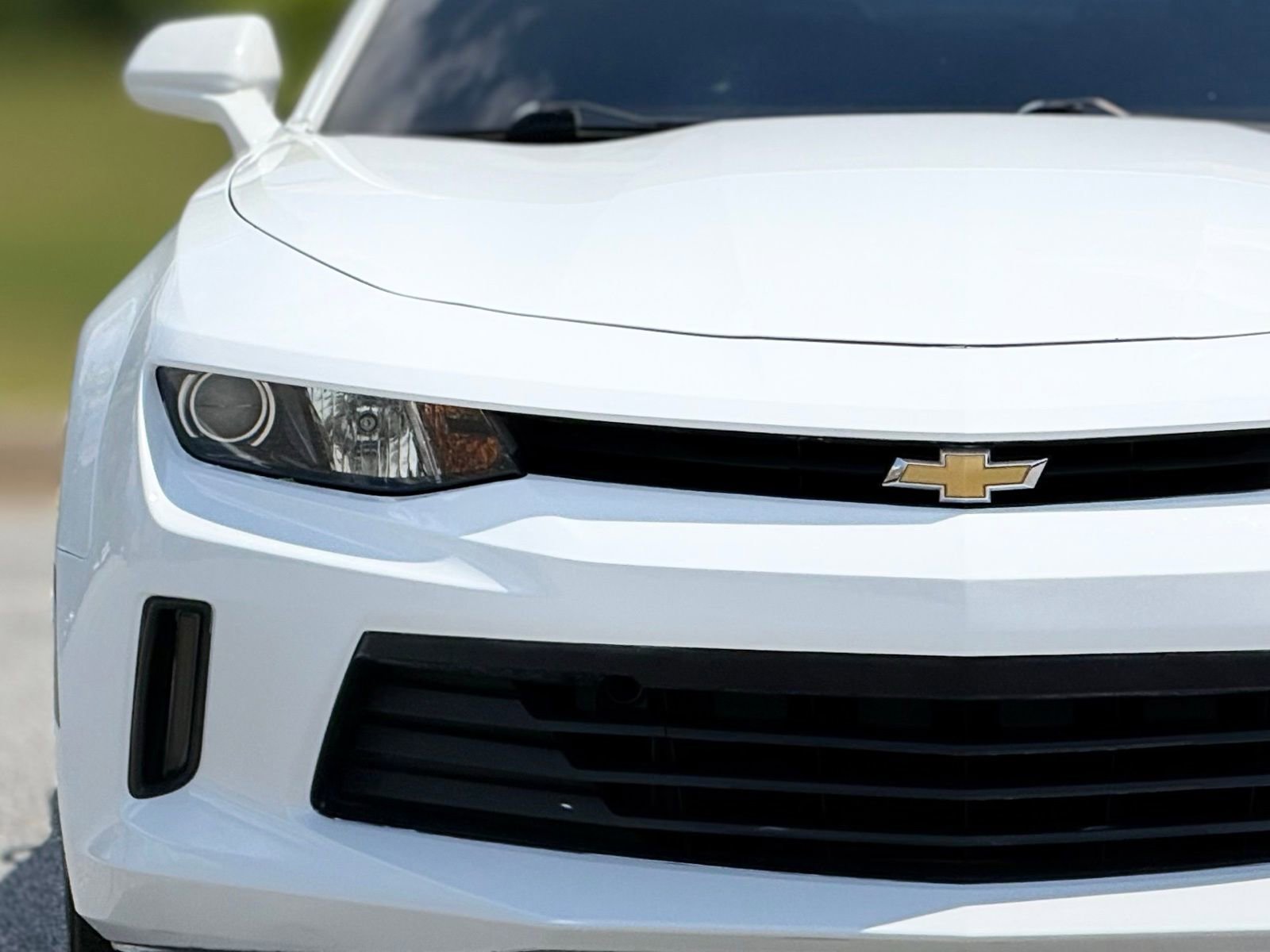 Used 2017 Chevrolet Camaro LT RWD image 14