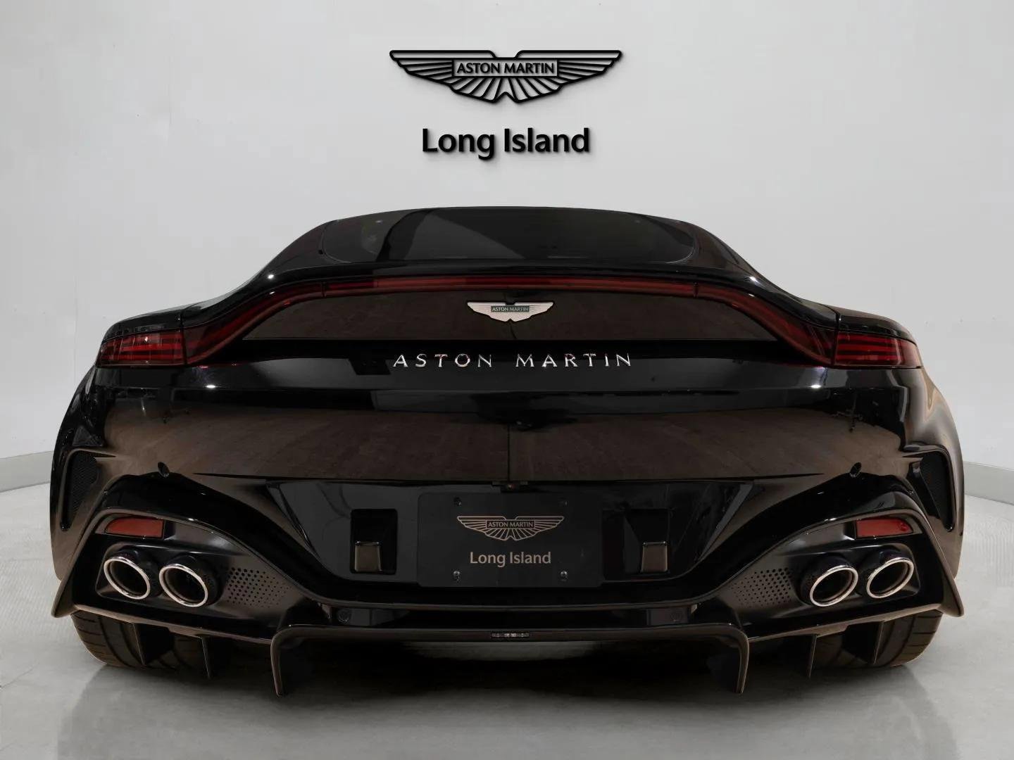 New 2025 Aston Martin V8 Vantage Coupe image 9
