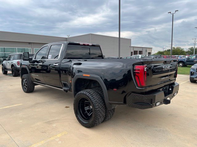 Used 2024 GMC Sierra 3500 Denali Ultimate AWD/4WD image 5