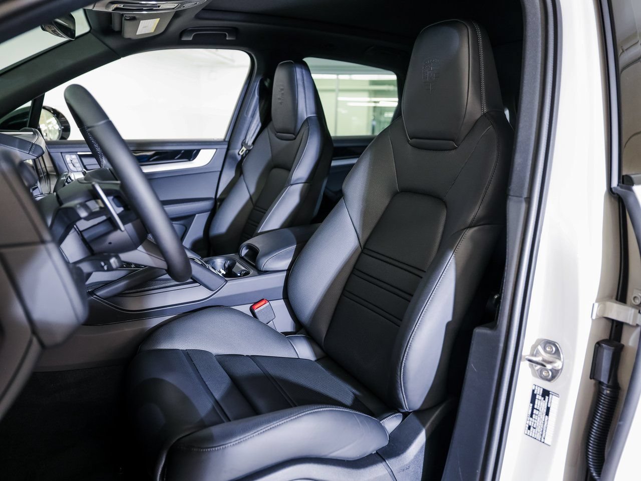 New 2026 Porsche Cayenne AWD/4WD image 5