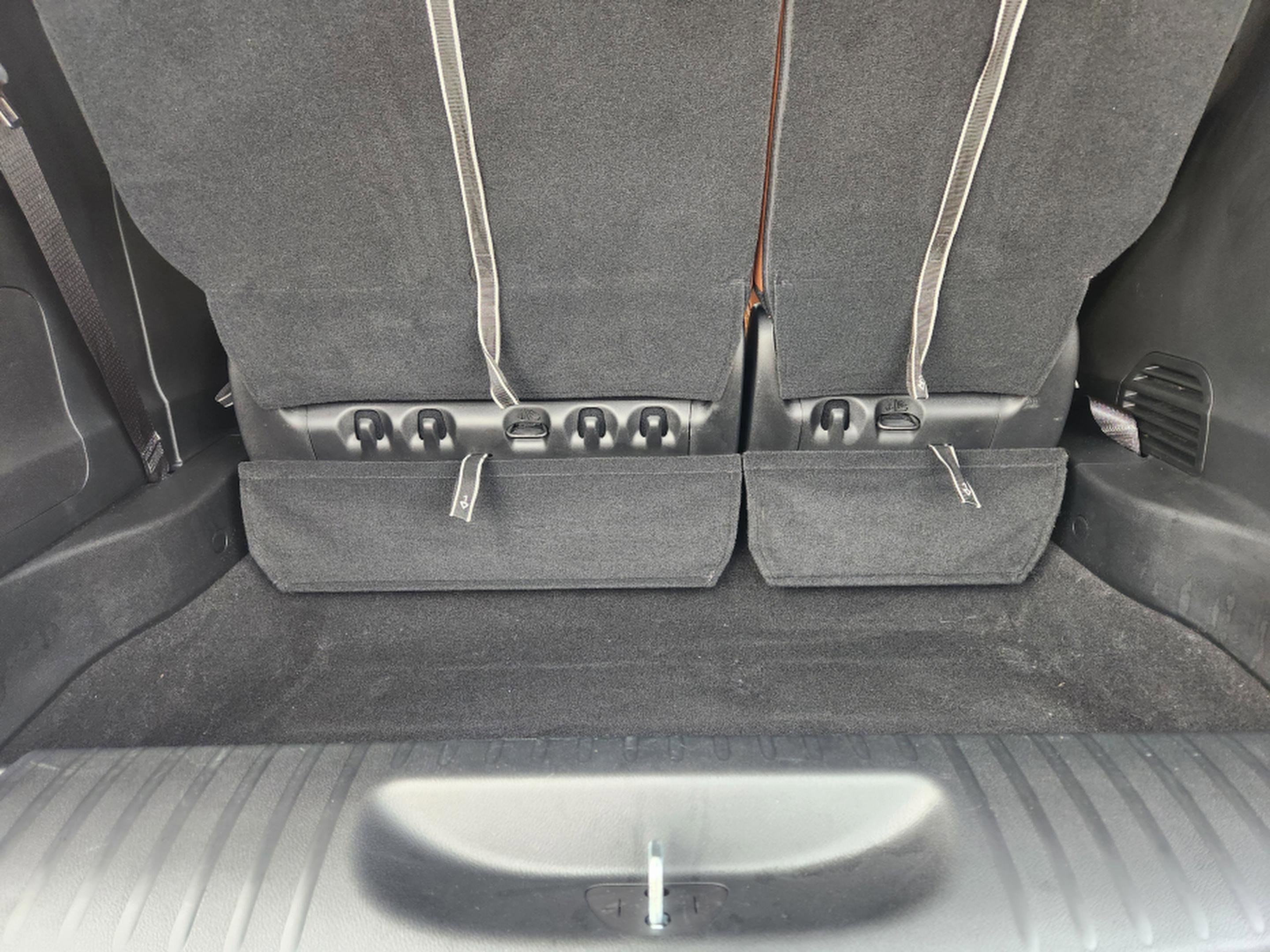 Used 2025 Chrysler Pacifica Pinnacle image 32