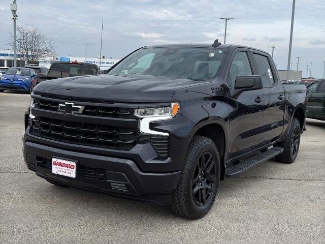 Used 2023 Chevrolet Silverado 1500 RST w/ Z71 Off-Road Package AWD/4WD image 2