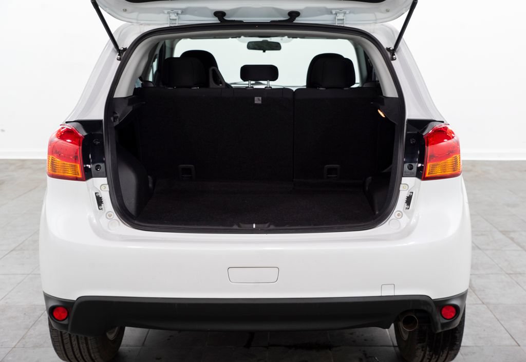 Used 2015 Mitsubishi Outlander Sport ES AWD/4WD image 12