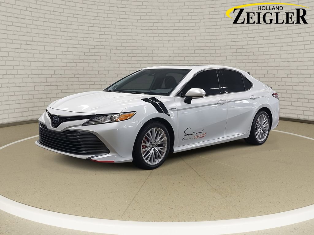 Used 2019 Toyota Camry XLE