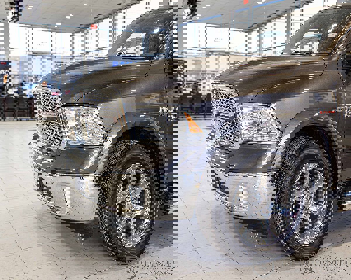 Used 2016 RAM 1500 Laramie w/ Convenience Group image 4