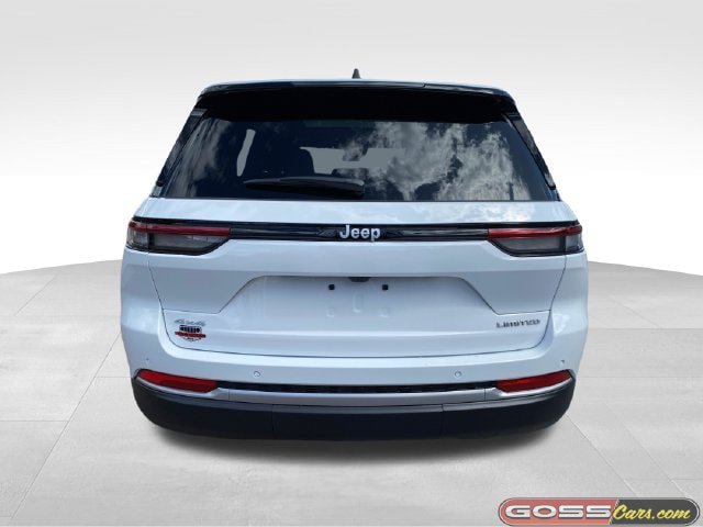 New 2026 Jeep Grand Cherokee Limited w/ Trailer Tow Package AWD/4WD image 4