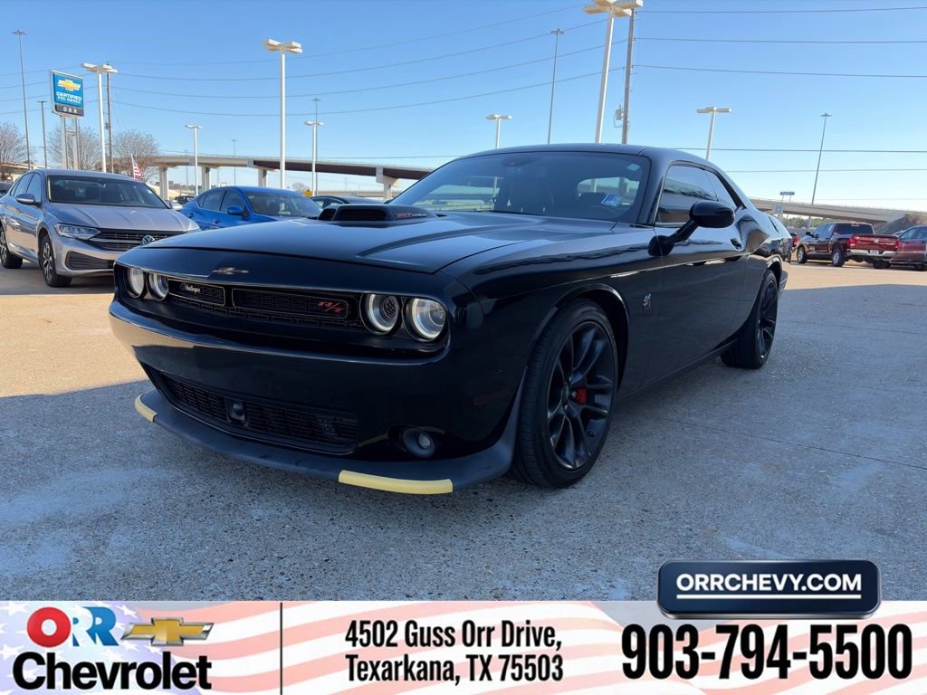 Used 2021 Dodge Challenger R/T Scat Pack w/ Shaker Package image 1