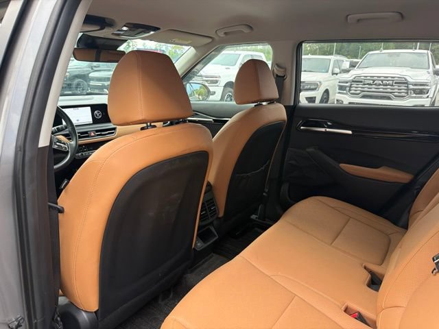 Used 2024 Kia Seltos SX AWD/4WD image 12