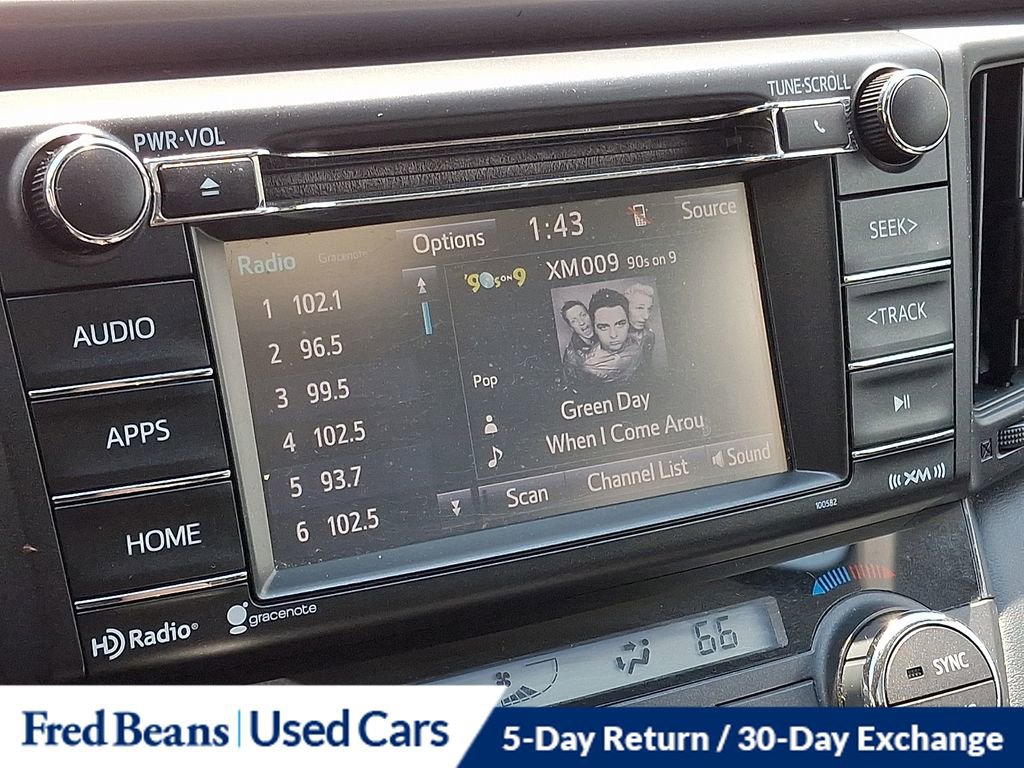 Used 2016 Toyota RAV4 XLE AWD/4WD image 18