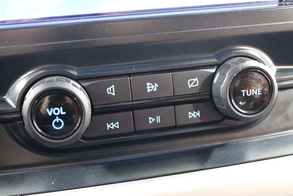 Used 2022 Ford F150 XLT w/ Trailer Tow Package image 40